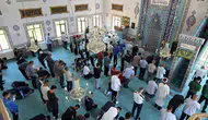 Düzce kampında rakip takımlar namazda buluştu