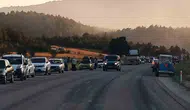 Bilecik'te orman yangını ulaşımı kesti