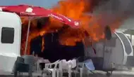 Karasu'da park halindeki karavan küle döndü