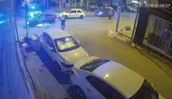 Gebze’de kaza yapan motosikletliye polis anında müdahale etti