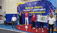Bilecikli minik tekvandocular Isparta’da madalyaları topladı