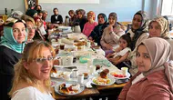 Burhaniye’de 15 kadın okuma yazma öğrenerek hayatına yeni bir sayfa açtı