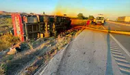 Konya yolunda kamyon dehşeti sürücüyü hastanelik etti