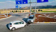 Afyonkarahisar’da kavşak kazası 7 kişi yaralandı