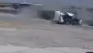 Viranşehir kara yolunda kamyona çarpan TIR'ın kabini koptu