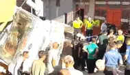Şanlıurfa'da sokakta oynayan 6 yaşındaki çocuk kamyon altında can verdi