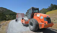 Gördes’te 10 kilometrelik kritik yol yenileniyor