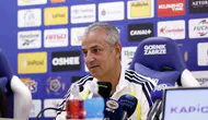 Fenerbahçe Polonya deplasmanında turu hedefliyor