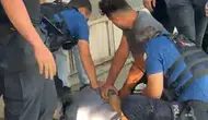 Bursa'da evsiz adamın üzerinden yarım milyon lira nakit çıktı