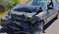 Yalvaç yolunda iki araç çarpıştı