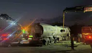 Hatay Erzin yolunda yakıt tankeri devrildi