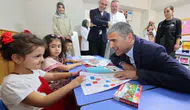 Afyon Valisi Aktaş yaz kursundaki çocuklarla bir araya geldi