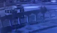 Erzurum'da gece yarısı araçlara yönelik saldırı kamerada
