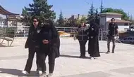 Evlilik vaadiyle bir milyonluk vurgun yapan ikili yakalandı