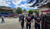 Bilecik köyünde jandarma kapı kapı dolaşıp hırsızlığa karşı uyardı