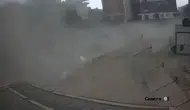 Avcılar'da şiddetli fırtına inşaatı yerle bir etti