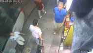 Sirkeci'de tramvay kazası Esnaf hız sınırına dikkat çekti