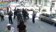Zonguldak trafiğinde dikiz aynalı kavga