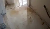 Avcılar'da patlayan İSKİ borusu evi göle çevirdi