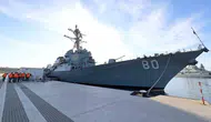 ABD savaş gemisi USS Roosevelt Mersin limanına demir attı
