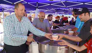 İznik’te 5 bin kişilik aşure bereketi
