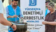 Yüksekova sokaklarında aşure bereketi yaşandı