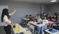 Mersinli öğrenciler yaz tatilini ücretsiz kurslarla verimli geçiriyor