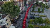 Pendik 15 Temmuz’un onuncu yılında dev bayrakla yürüdü