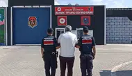 Afyonkarahisar jandarması 20 yıllık hapis cezası olan firariyi yakaladı