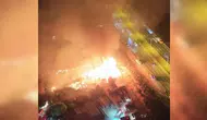 Ankara Yenimahalle’deki palet deposunda korkutan yangın