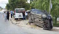 Eskişehir’de dolmuş ve otomobil çarpıştı 8 kişi yaralandı