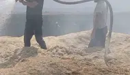 Bingöl’de 2 bin dönüm arazi ve tonlarca saman küle döndü