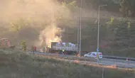 Sultangazi yolunda kamyon yangını paniği