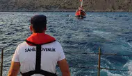 Ortaca açıklarında sürüklenen yattaki 4 kişi kurtarıldı