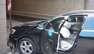 Malatya’da el freni unutulan araç tünel girişine çarptı