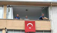Karabük'te 77 yaşındaki Dursun amcanın bayrak isteği gerçek oldu