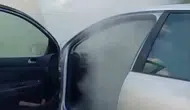 Bartın'da park halindeki araç bir anda alev aldı