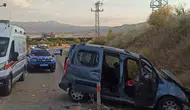 Elazığ Bingöl yolunda kaza 4 kişi hastanelik oldu