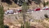 Çankaya’da direksiyon hakimiyetini kaybeden sürücü şarampole uçtu