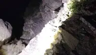 Sivas Akıncılar’da kayalıklarda mahsur kalan genci ekipler kurtardı