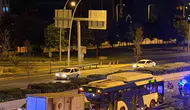 Protokol yolunda kamyonet EGO otobüsüne çarptı