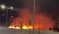 Kayapınar’da arazi yangını geceyi aydınlattı