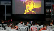 Osmangazi sokakları açık hava sinemasına dönüştü