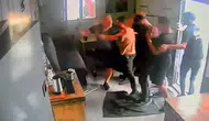 Arnavutköy'de dükkan baskını kamerada
