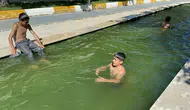 Elazığlı çocukların kavurucu sıcakla imtihanı Süs havuzu mesaisi