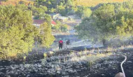 Karakoçan'da korkutan otluk yangını büyümeden önlendi