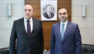 Bakan Kacır yedi ülkenin büyükelçisiyle masaya oturdu