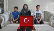 Kars’ta yedi yıl arayla aynı noktada bayrak nöbeti