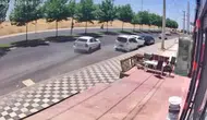 Diyarbakır Bağlar’da zincirleme kaza anı kameraya yansıdı