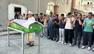 Karabük'te vahşet kurbanı anne son yolculuğuna uğurlandı